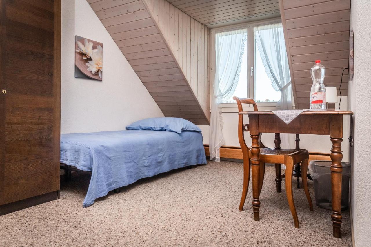 Bed and Breakfast Mybednbreakfast In Bottmingen Exterior foto