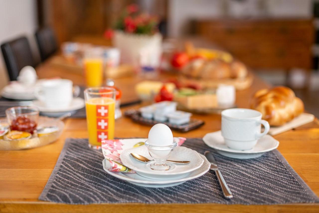 Bed and Breakfast Mybednbreakfast In Bottmingen Exterior foto